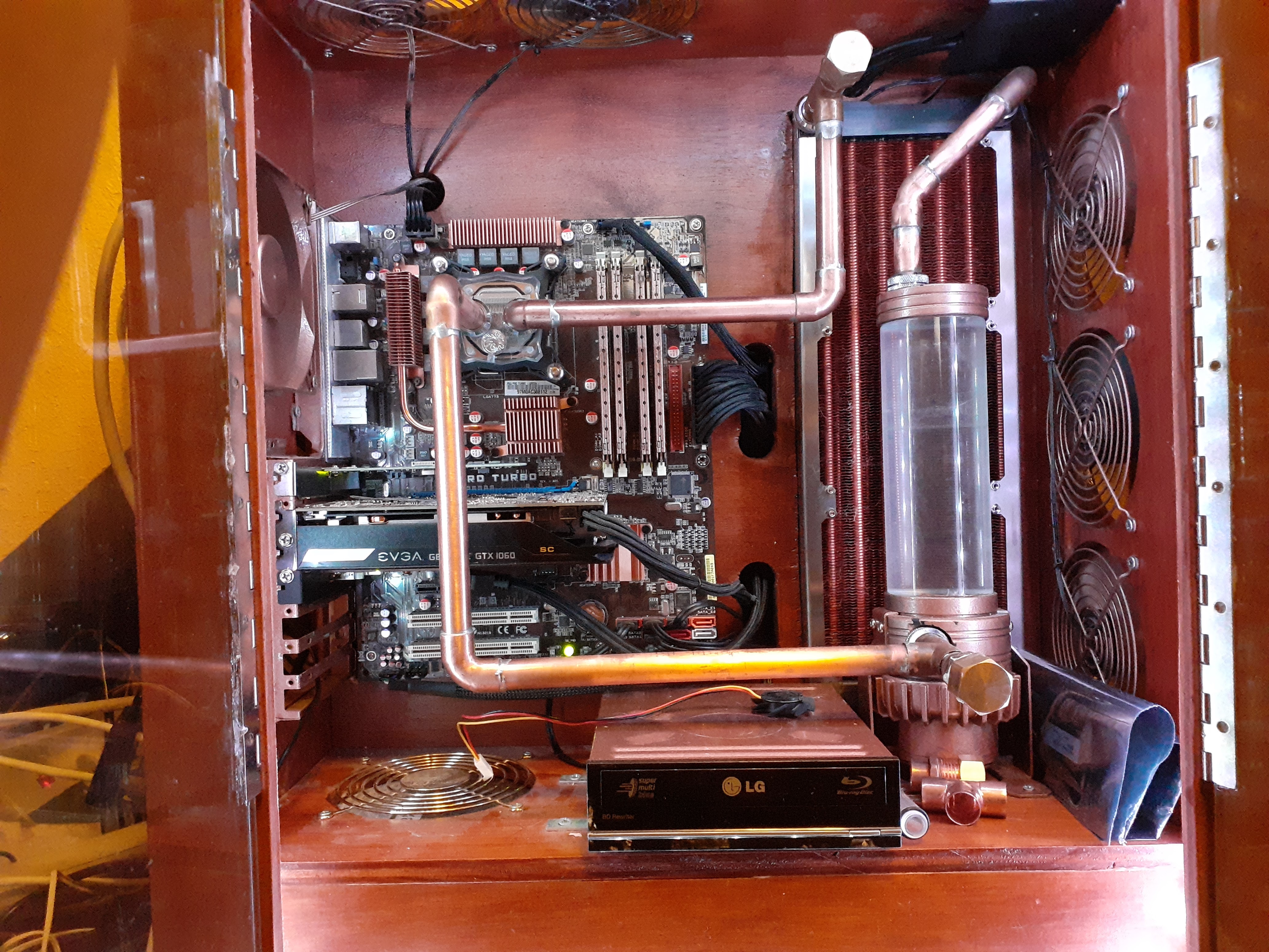 PC Case Internal 1